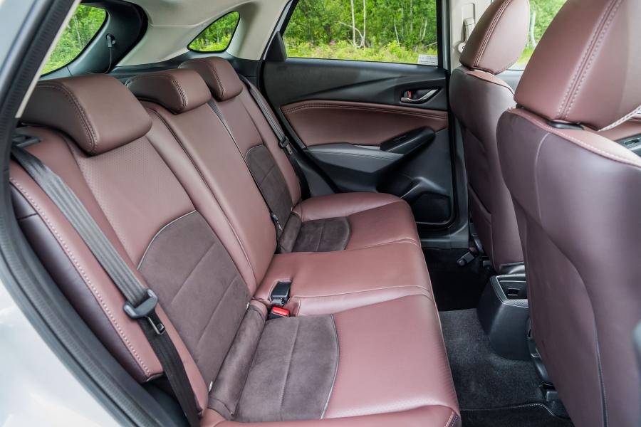 Интерьер Mazda CX-3 GT Sport 2017 года  (UK) (фото 20 из 23)